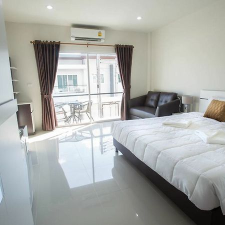 Le Fay Airport Apartment Mai Khao Exterior photo